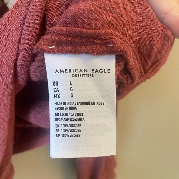 American Eagle Cropped Tie Button Up Blouse - Picture 8 of 10